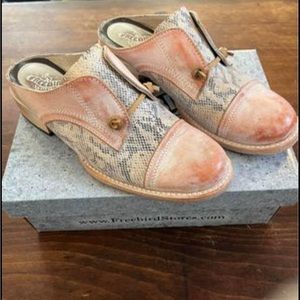 Freebird Malena Slides shoes size 8.